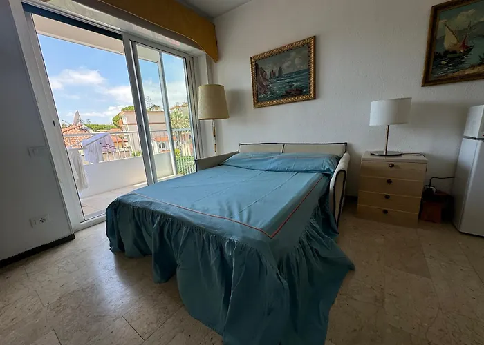 Tirrenia House - Sea Front With Private *
