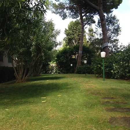Tirrenia House - Sea Front With Private Apartment *