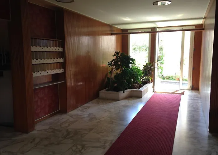 Tirrenia House - Sea Front With Private 아파트 산레모